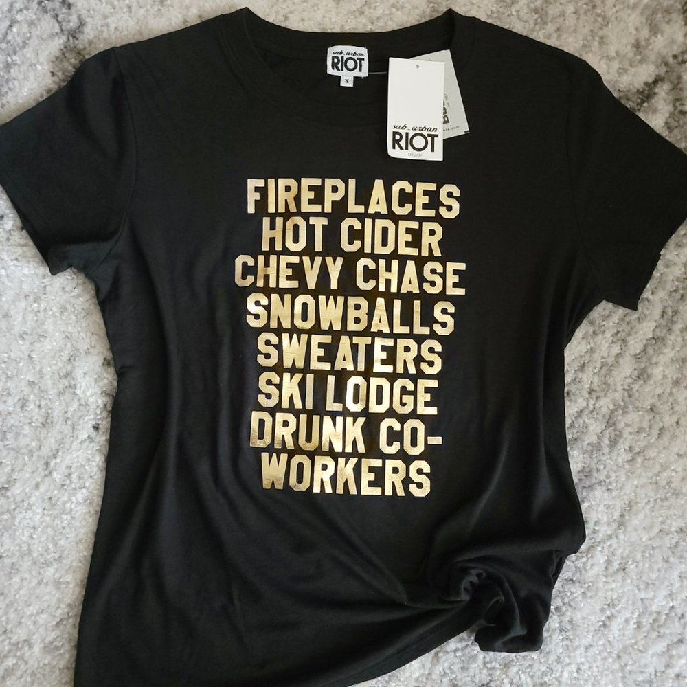 Sub Urban Riot Christmas Holiday Winter Chevy Chase T-Shirt Tee Women's Small
